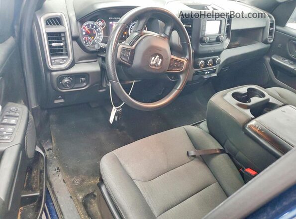 1C6RRFCG6PN579640 2023 RAM 1500 Синий Вид панели приборов