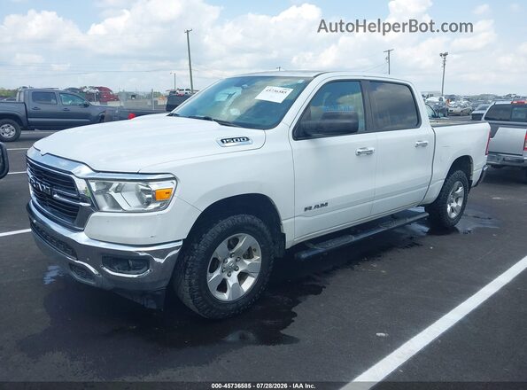 1C6RRFFG0KN727575 2019 RAM 1500 White წინა მარცხენა ხედი სამი მეოთხედიდან