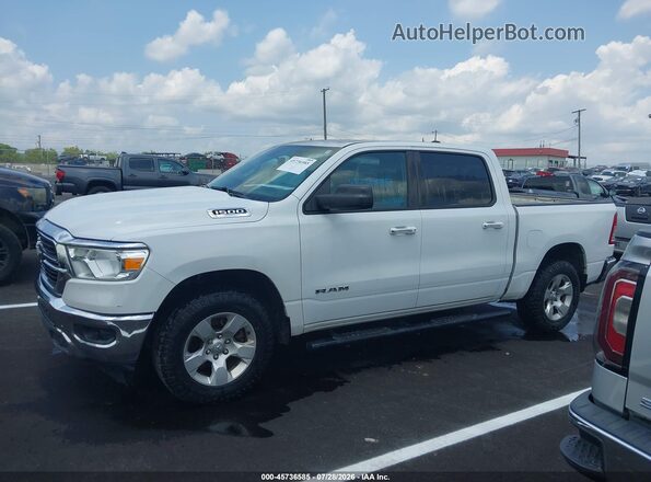 1C6RRFFG0KN727575 2019 RAM 1500 White სალონის 360-გრადუსიანი ხედი