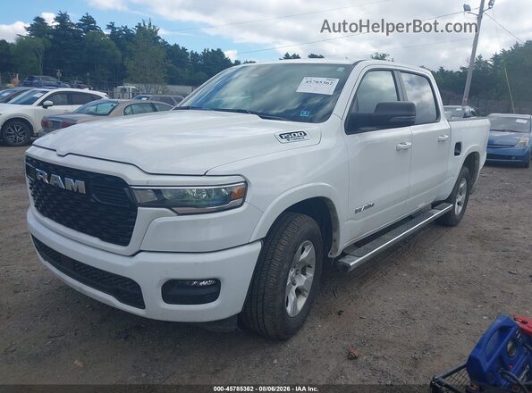 1C6RRFFG0SN608053 2025 RAM 1500 White წინა მარცხენა ხედი სამი მეოთხედიდან