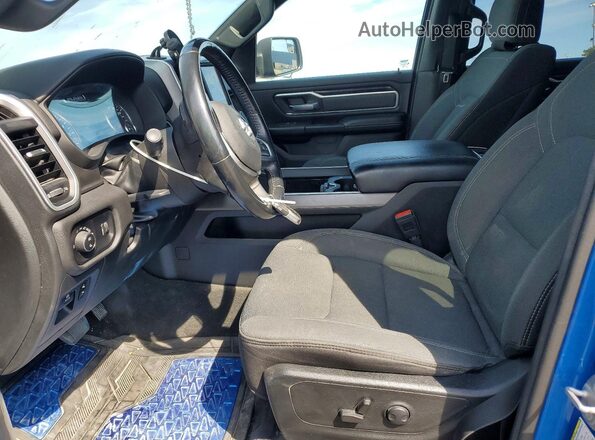 1C6RRFFG2NN450044 2022 RAM 1500 Blue Widok wnętrza z przodu
