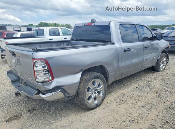 1C6RRFFG2RN111113 2024 RAM 1500 Gray Trasero derecho