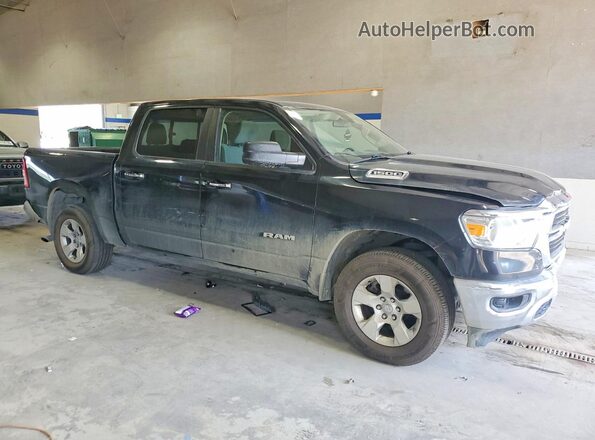 1C6RRFFG4LN230532 2020 RAM 1500 Черный Передняя правая четверть