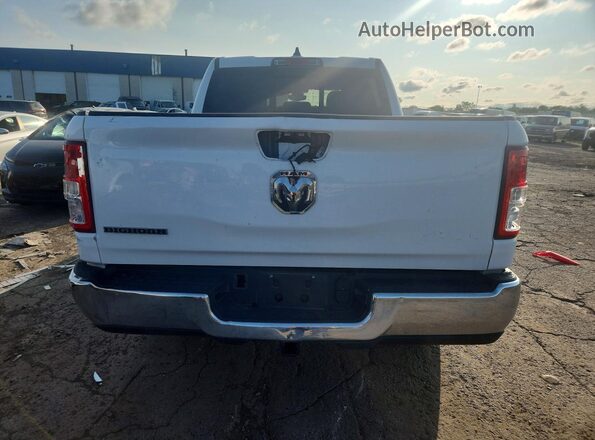 1C6RRFFG4LN297969 2020 RAM 1500 White Вид ззаду
