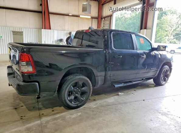 1C6RRFFG5KN903312 2019 RAM 1500 Black Rear right