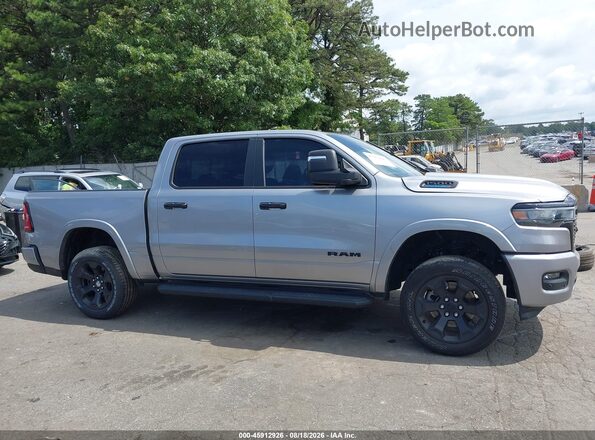 1C6RRFFG5SN505453 2025 RAM 1500 Серебряный Панорамный вид салона 360°