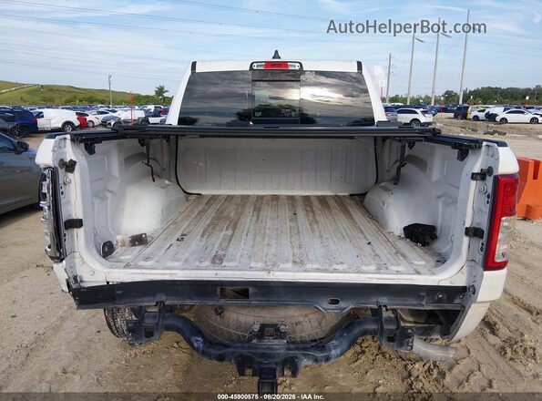 1C6RRFFG7MN744358 2021 RAM 1500 Белый Вид спереди