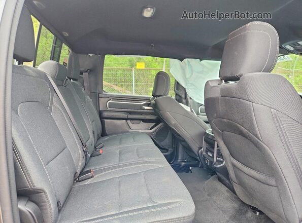 1C6RRFFG7NN286905 2022 RAM 1500 Charcoal Rear seats view
