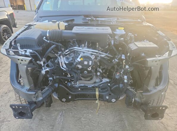 1C6RRFFGXSN688056 2025 RAM 1500 Black უკანა სალონის ხედი