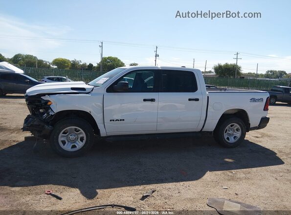 1C6RRFGG5SN775944 2025 RAM 1500 White Widok wnętrza 360 stopni