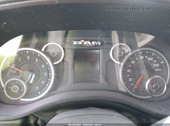 1C6RRFGG6SN757453 2025 RAM 1500 White Rear seats view