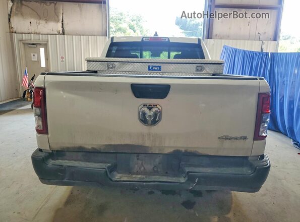 1C6RRFGG9PN638657 2023 RAM 1500 Белый Вид сзади