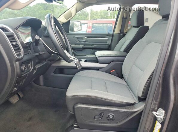 1C6SRFBT0LN224229 2020 RAM 1500 Gray Vista interior delantera
