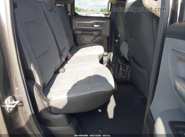 1C6SRFBT2KN580812 2019 RAM 1500 Gray VIN კოდის სტიკერის ხედი