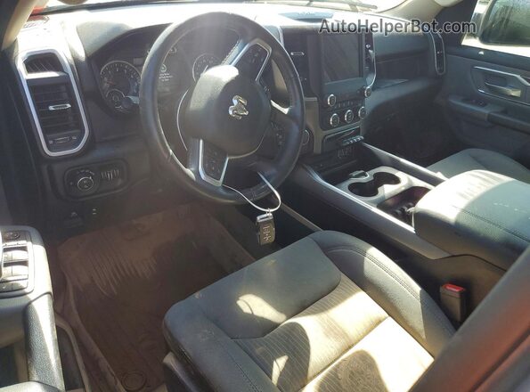 1C6SRFBT2KN768682 2019 RAM 1500 Silver Vista del salpicadero