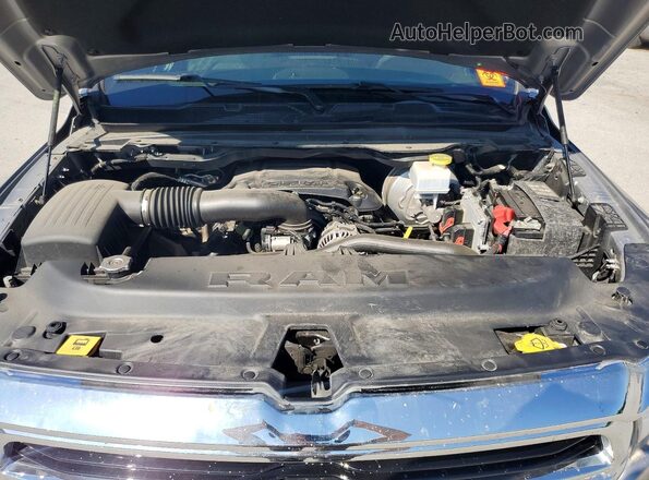 1C6SRFBT2KN768682 2019 RAM 1500 Silver Vista interior trasera