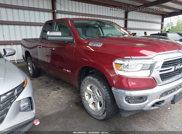 1C6SRFBT2KN858172 2019 RAM 1500 Burgundy Widok wnętrza z tyłu