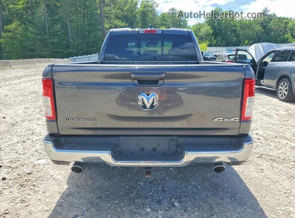 1C6SRFBT3MN617434 2021 RAM 1500 Gray Vista trasera