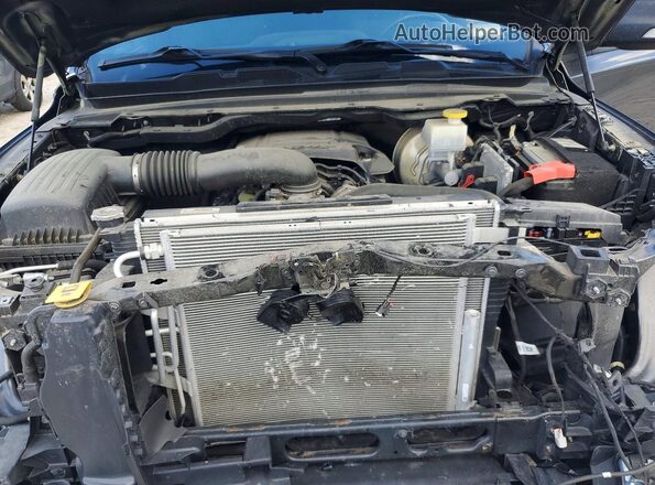 1C6SRFBT3MN617434 2021 RAM 1500 Gray Vista interior trasera