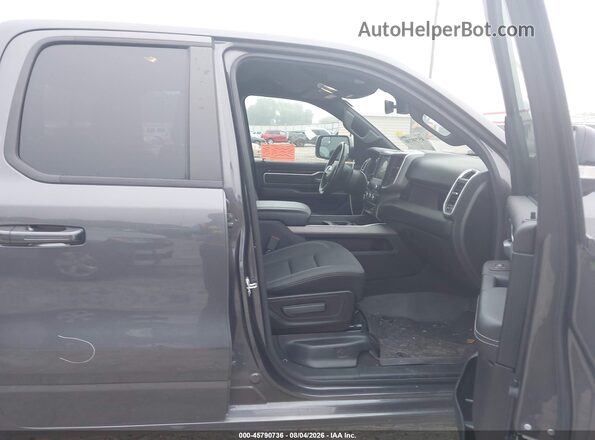 1C6SRFBT3NN138514 2022 RAM 1500 Black Widok wnętrza z przodu