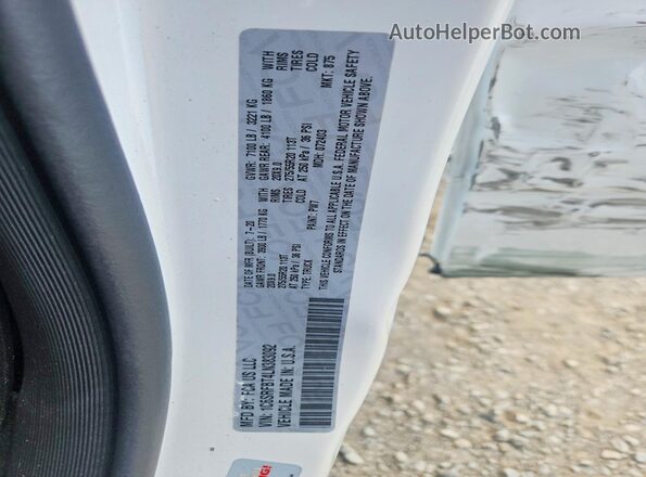 1C6SRFBT4LN383092 2020 RAM 1500 White Engine compartment view