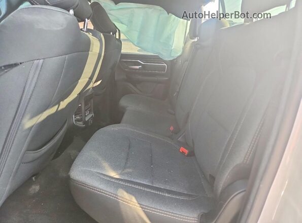 1C6SRFBT4LN383092 2020 RAM 1500 White Rear seats view