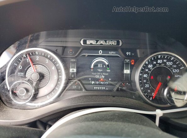 1C6SRFBT7KN555601 2019 RAM 1500 Black Vista del cuadro de instrumentos