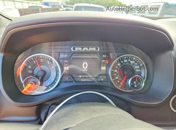 1C6SRFBT7KN701530 2019 RAM 1500 Black Vista del cuadro de instrumentos
