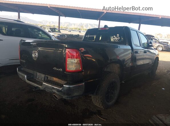1C6SRFBTXLN253673 2020 RAM 1500 Черный Задняя правая четверть