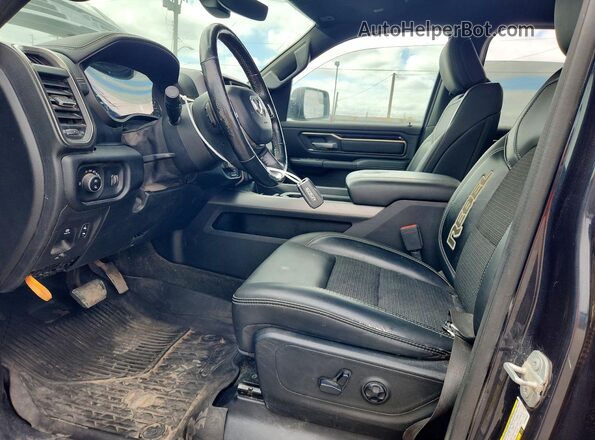 1C6SRFET2LN198843 2020 RAM 1500 Charcoal Widok wnętrza z przodu