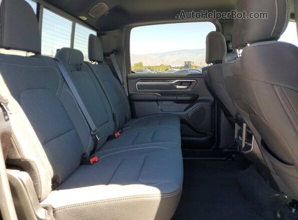 1C6SRFFM9PN520357 2023 RAM 1500 Black Вид задніх сидінь