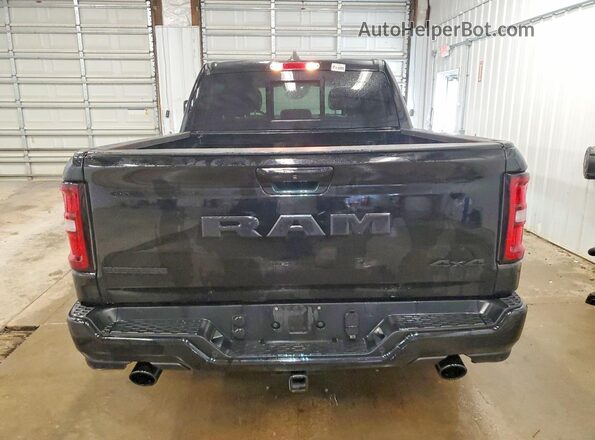 1C6SRFFP1SN537592 2025 RAM 1500 Черный Вид сзади