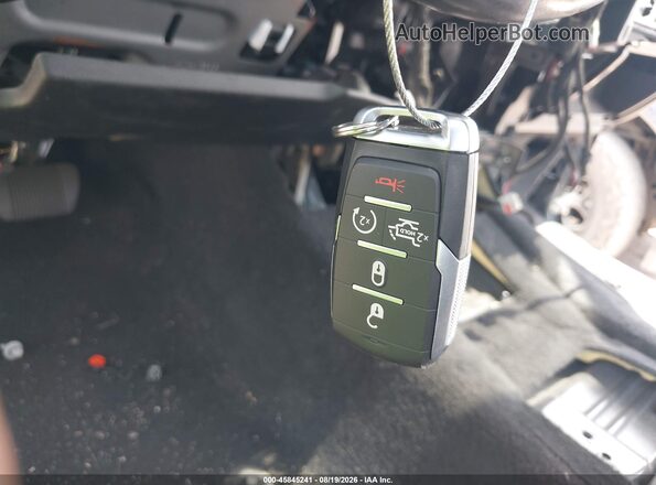 1C6SRFFP5SN766082 2025 RAM 1500 Черный Вид панели приборов