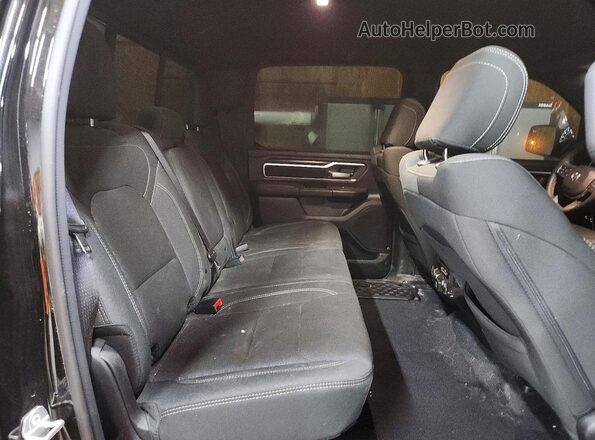 1C6SRFFP8SN618346 2025 RAM 1500 Black უკანა სავარძლების ხედი