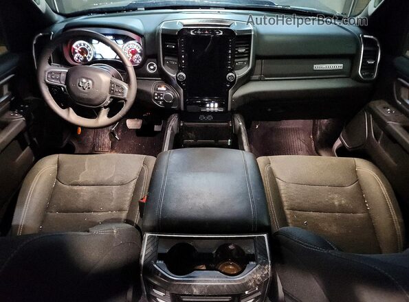 1C6SRFFP8SN618346 2025 RAM 1500 Black წინა პანელის ხედი
