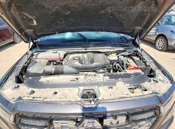 1C6SRFFPXSN699236 2025 RAM 1500 Black Rear interior view