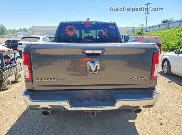 1C6SRFFT0KN565686 2019 RAM 1500 Black Rear view