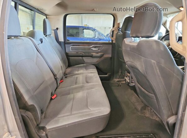 1C6SRFFT0LN362007 2020 RAM 1500 Gray Հետևի նստատեղերի տեսք