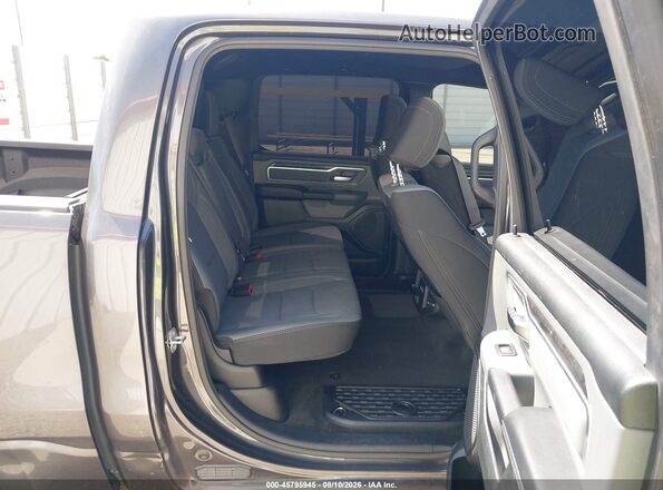1C6SRFFT0MN540368 2021 RAM 1500 Серебряный Вид наклейки с VIN-кодом
