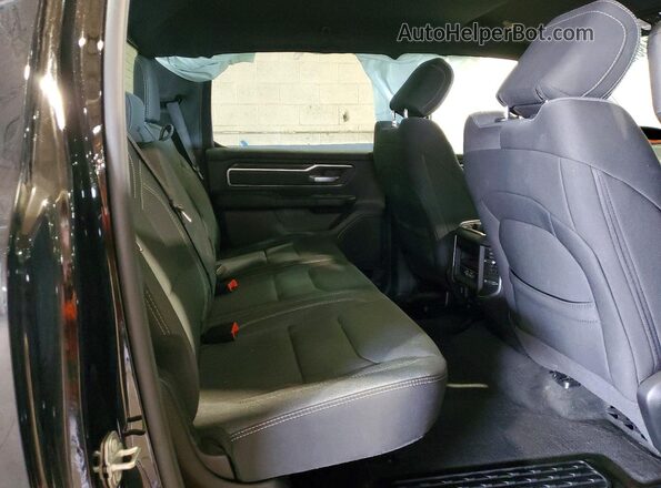 1C6SRFFT0MN595306 2021 RAM 1500 Black Rear seats view
