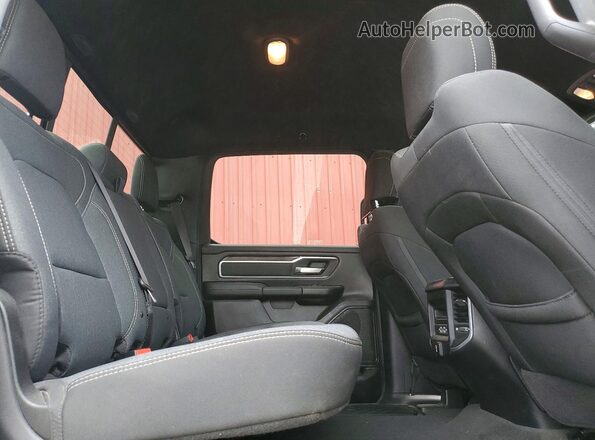 1C6SRFFT0NN106789 2022 RAM 1500 Белый Вид задних сидений