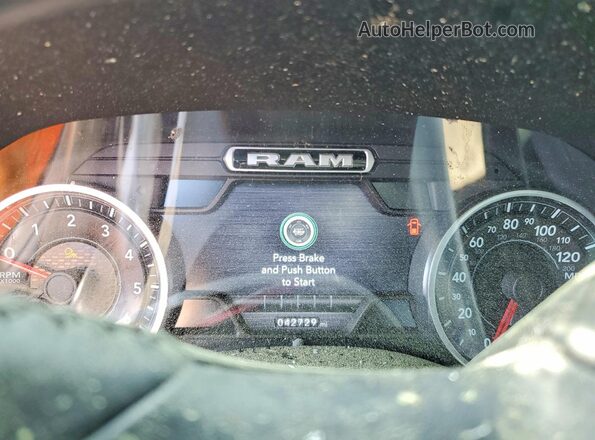 1C6SRFFT1KN591648 2019 RAM 1500 Серый Вид щитка приборов
