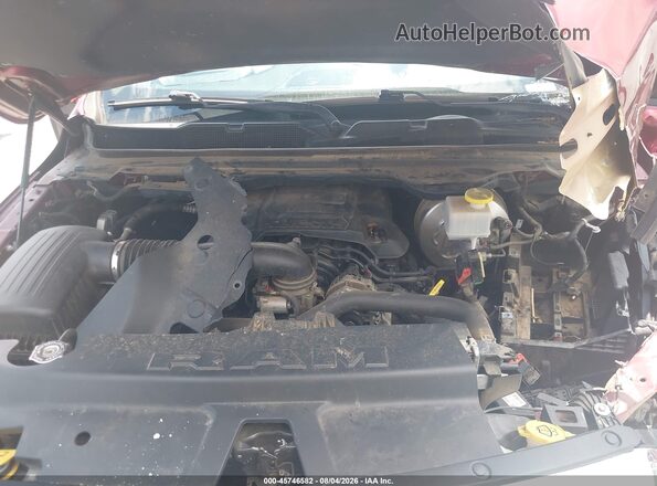 1C6SRFFT1KN668583 2019 RAM 1500 Темно-бордовый Вид сзади