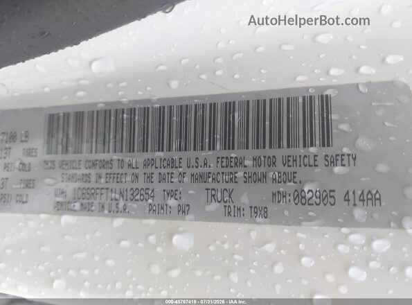 1C6SRFFT1LN132654 2020 RAM 1500 White Շարժիչի բաժամունքի տեսք