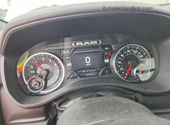 1C6SRFFT1NN424338 2022 RAM 1500 Белый Вид щитка приборов