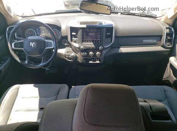 1C6SRFFT2KN573773 2019 RAM 1500 White Vista del salpicadero