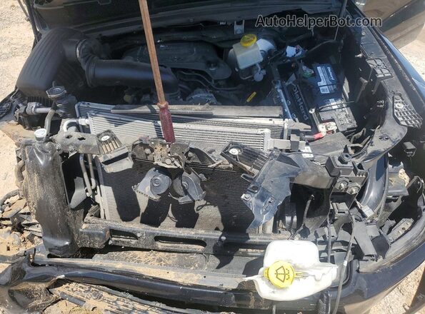 1C6SRFFT2LN184861 2020 RAM 1500 Black Vista interior trasera
