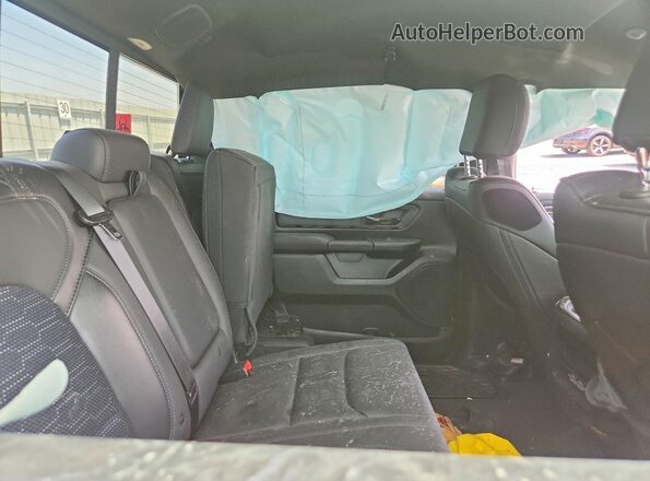 1C6SRFFT2PN565857 2023 RAM 1500 Белый Вид задних сидений
