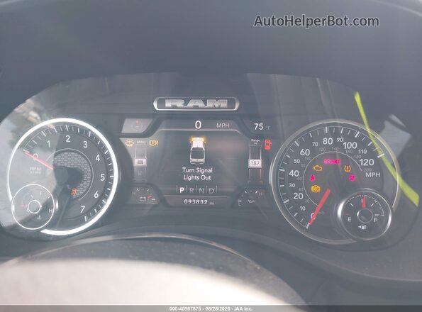 1C6SRFFT2PN661570 2023 RAM 1500 White უკანა სავარძლების ხედი