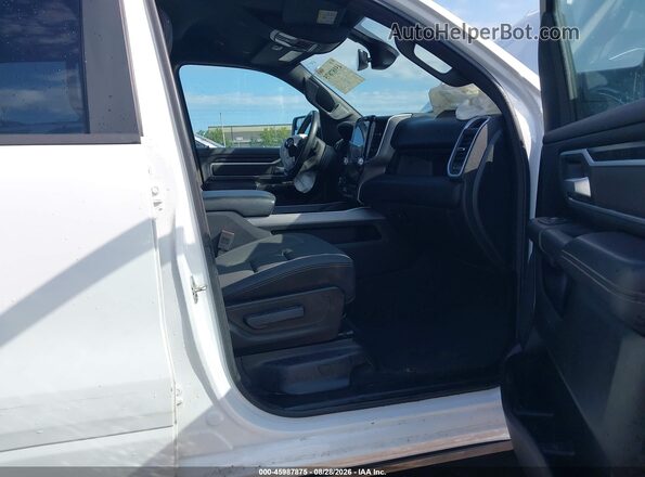 1C6SRFFT2PN661570 2023 RAM 1500 White წინა სალონის ხედი